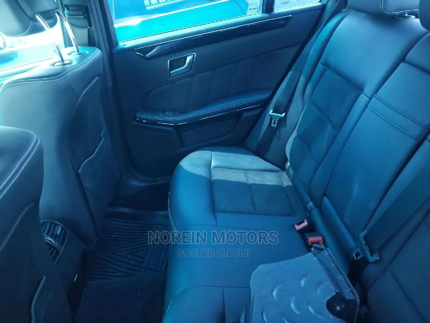 Mercedes-Benz E350 2015 Black