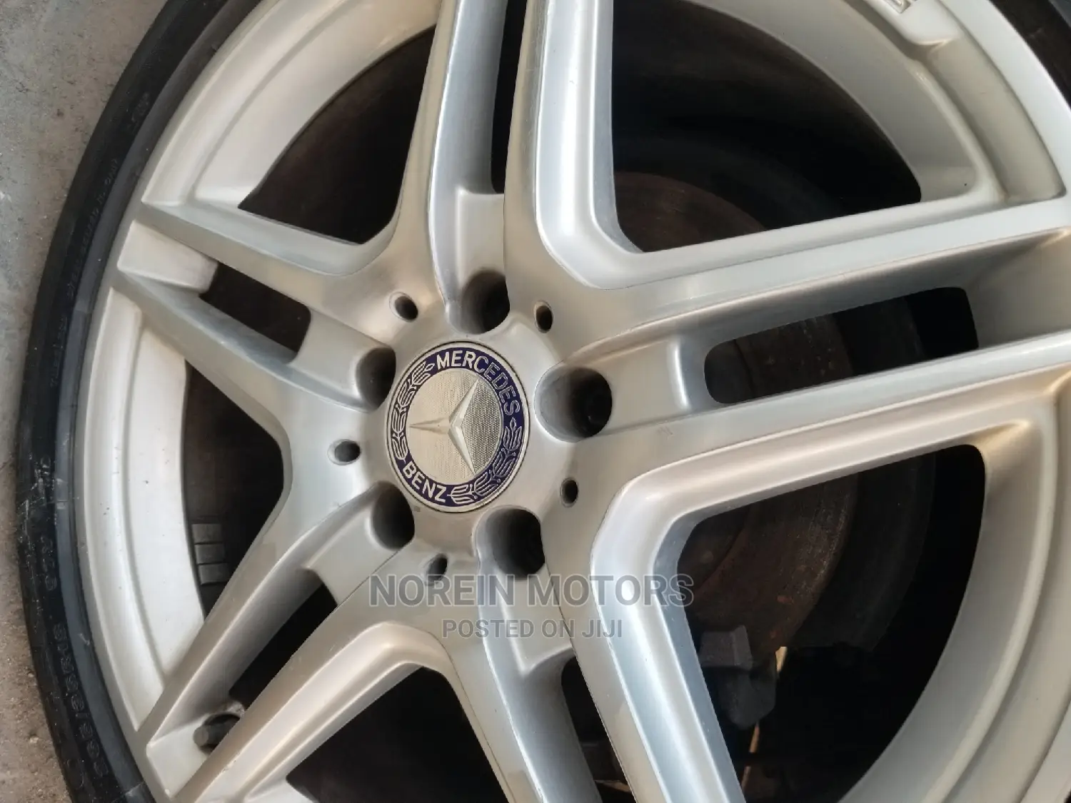 Mercedes-Benz E350 2015 Black