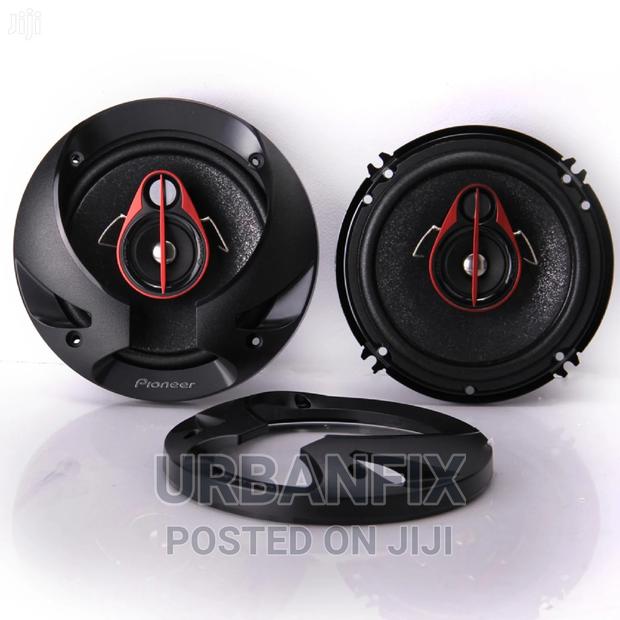 Pioneer 6 Inch 300 Watts Round Speakers - thumbnail 2