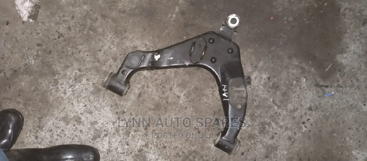 Townace 4wd Lower Arm
