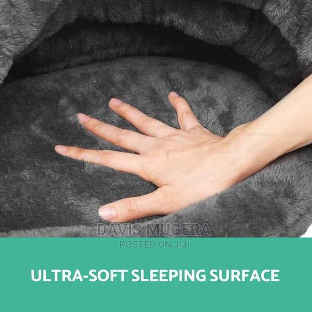 Snuggle Cave Warm Cat Bed - thumbnail 3