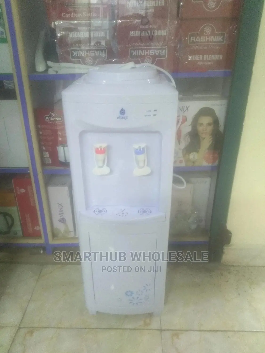 Q7 Hot and Normal Dispenser