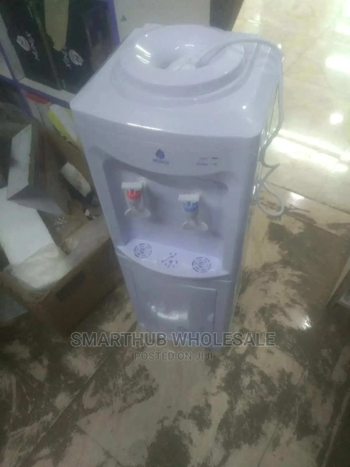 Q7 Hot and Normal Dispenser