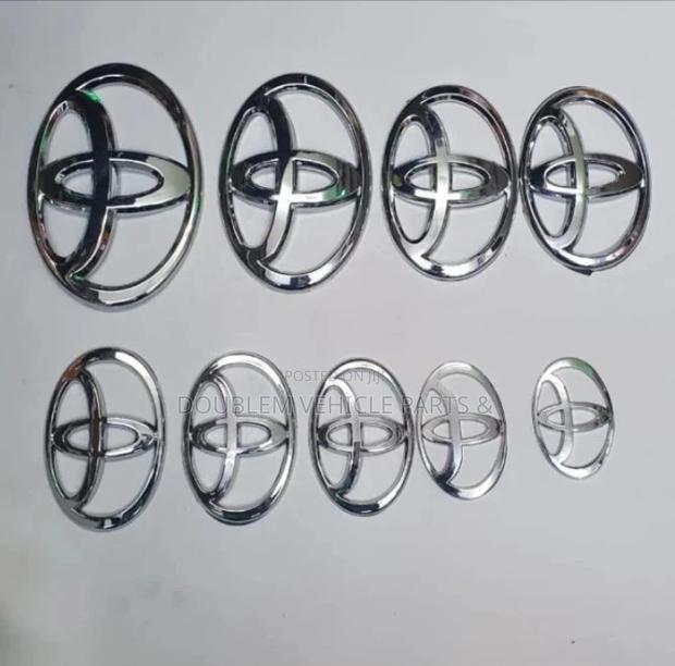Toyota Logos/Emblems Assorted - main view