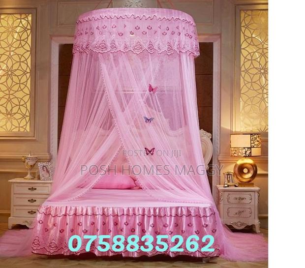 Round Mosquito Nets - main view