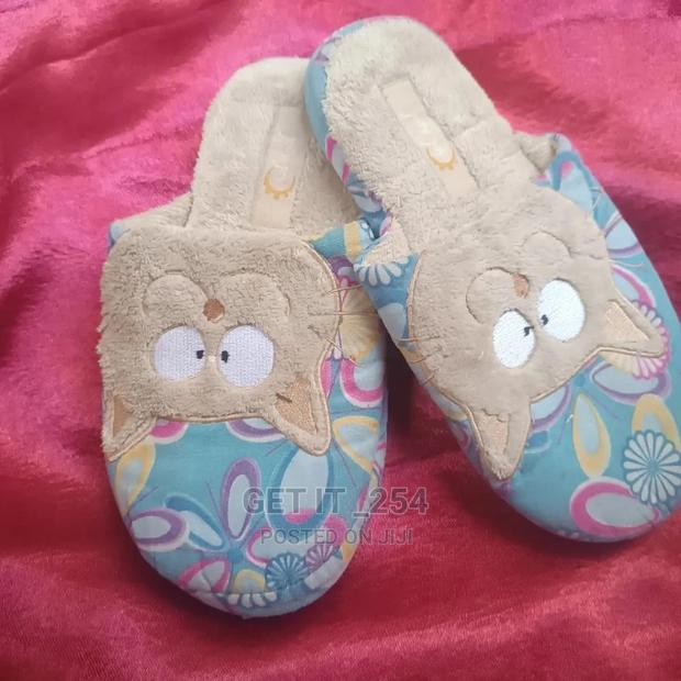 Indoor Sandals - thumbnail 2