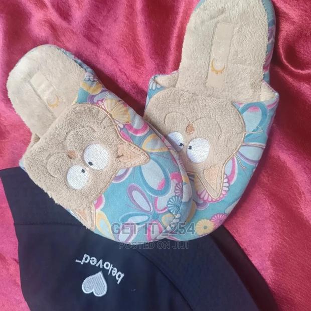 Indoor Sandals - thumbnail 3