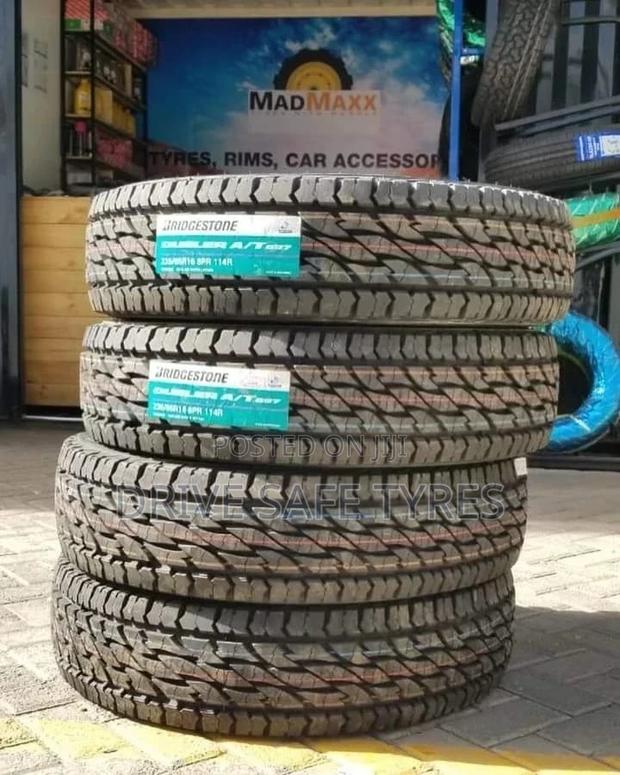 235/65 R17 Bridgestone Tyre( Indonesia)
