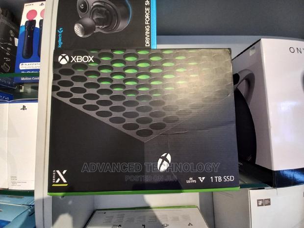 Xbox Series X - thumbnail 2