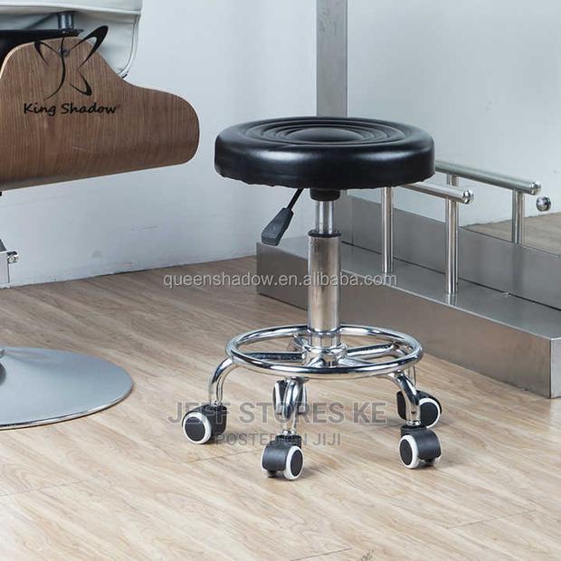 Round Pedicure Stool - main view