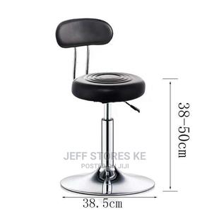 Round Pedicure Stool With Back Rest - thumbnail 2