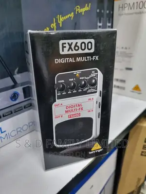 Behringer DIGITAL MULTI-FX FX600 Digital Stereo Multi-effect