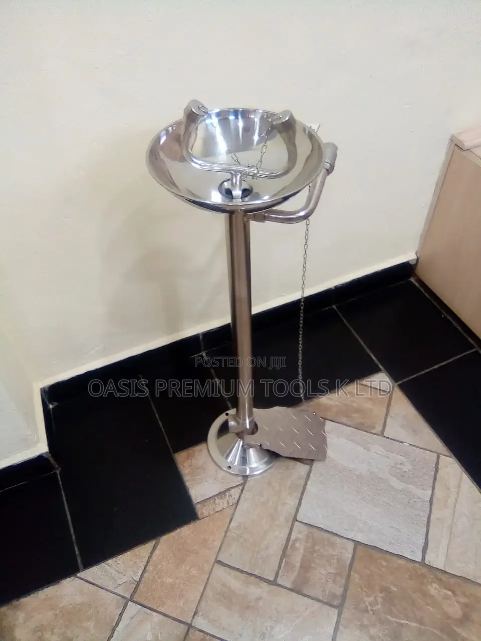 Eye Wash Emergency Standing