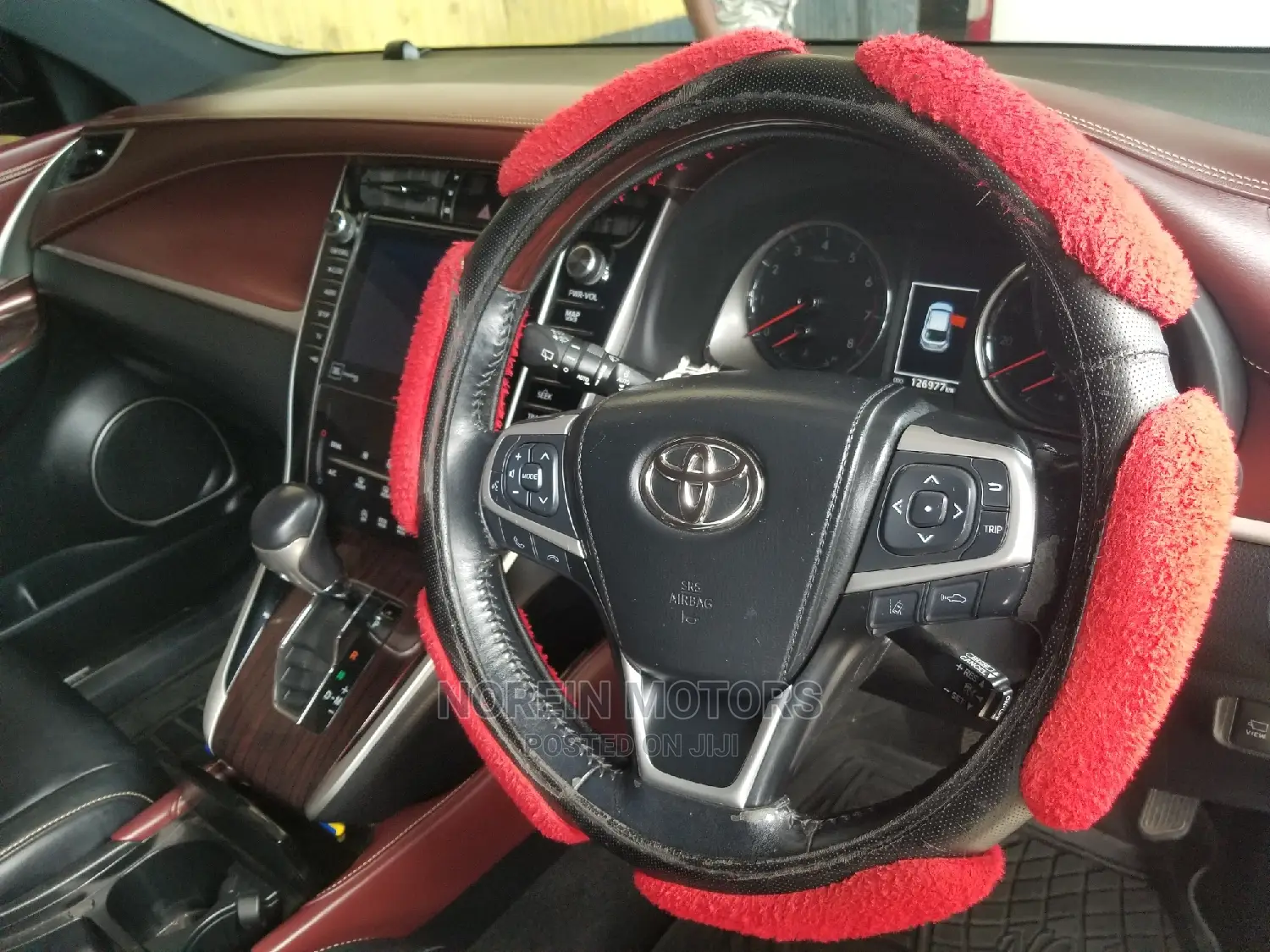 Toyota Harrier 2.0 4WD 2015 Black