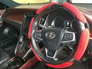 Toyota Harrier 2.0 4WD 2015 Black