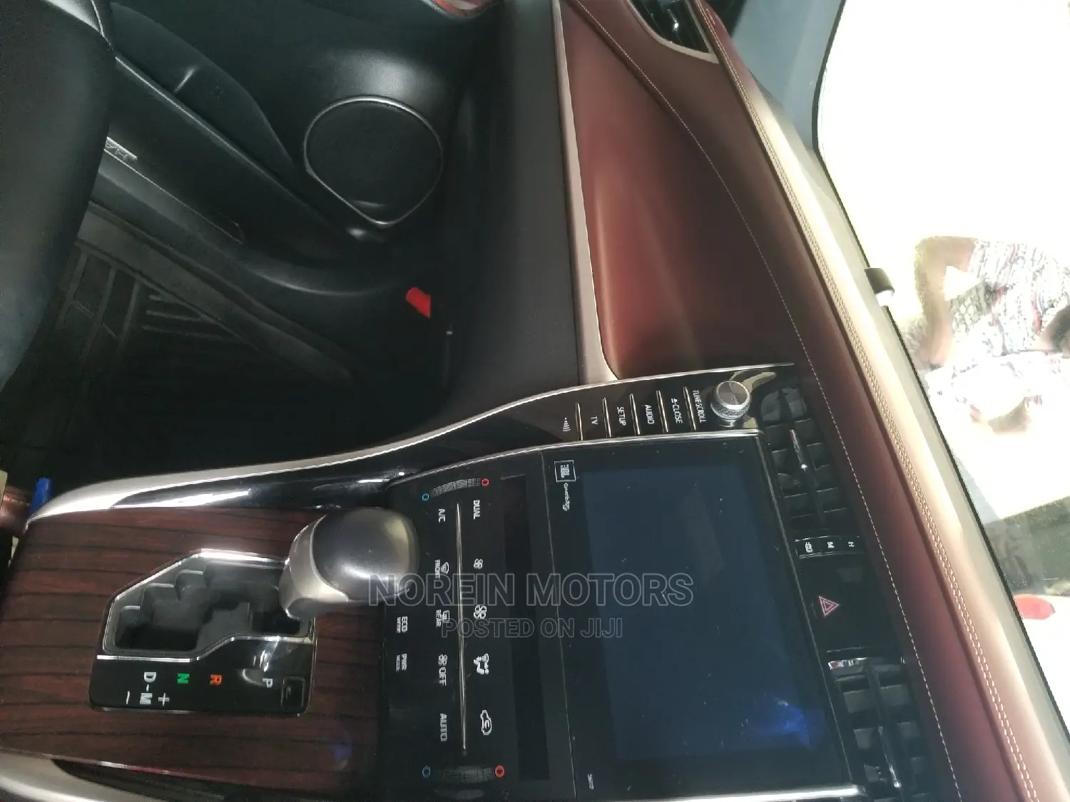 Toyota Harrier 2.0 4WD 2015 Black