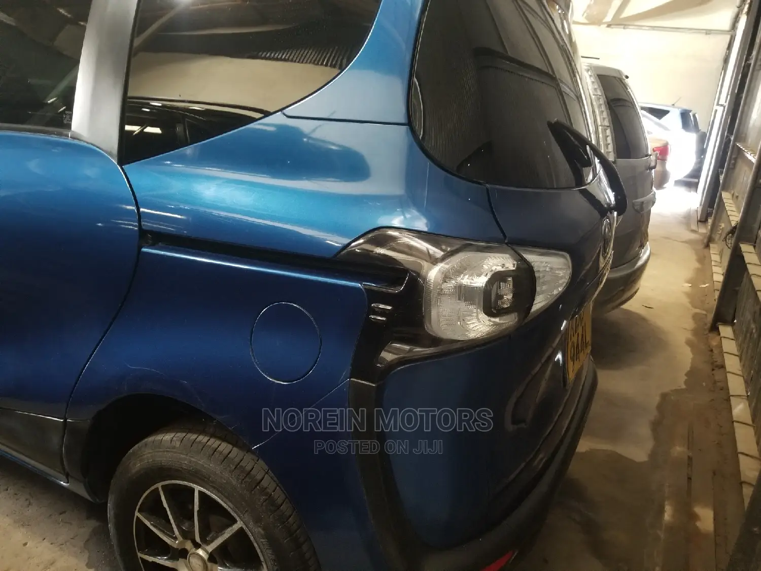 Toyota Sienta 1.5 FWD 2014 Blue