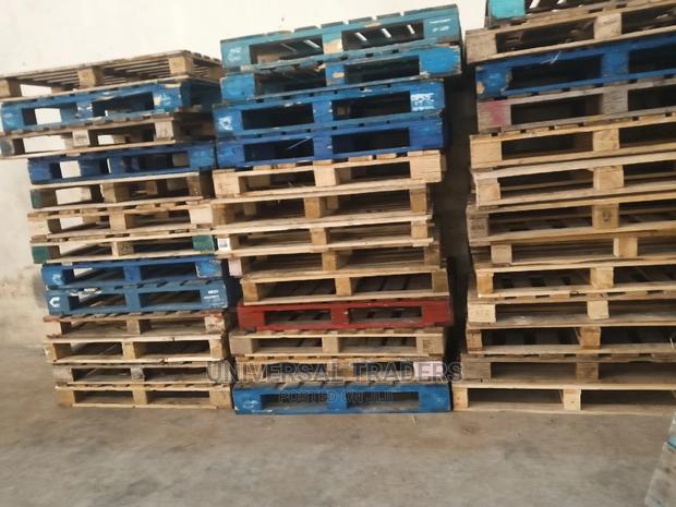 Wood Pallets - Strong Durable