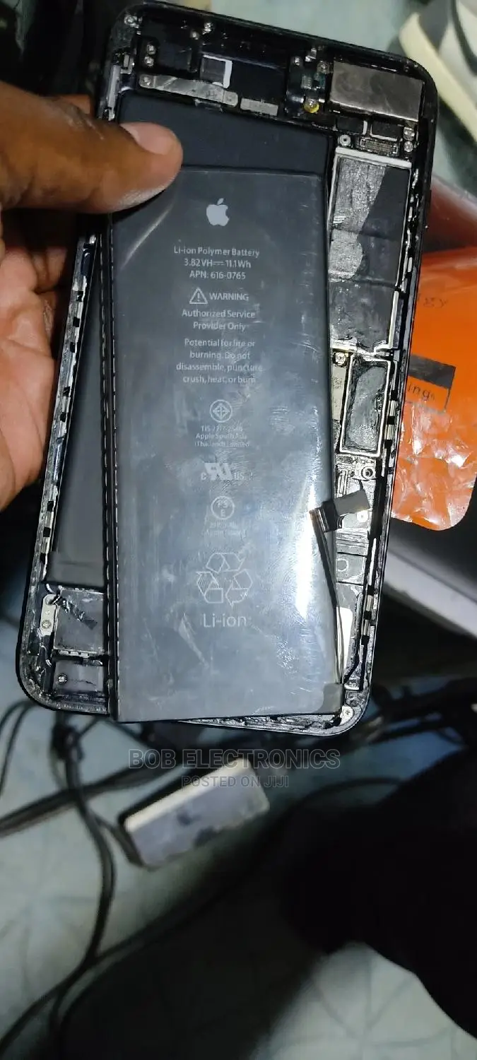 iPhone Battery Original Available