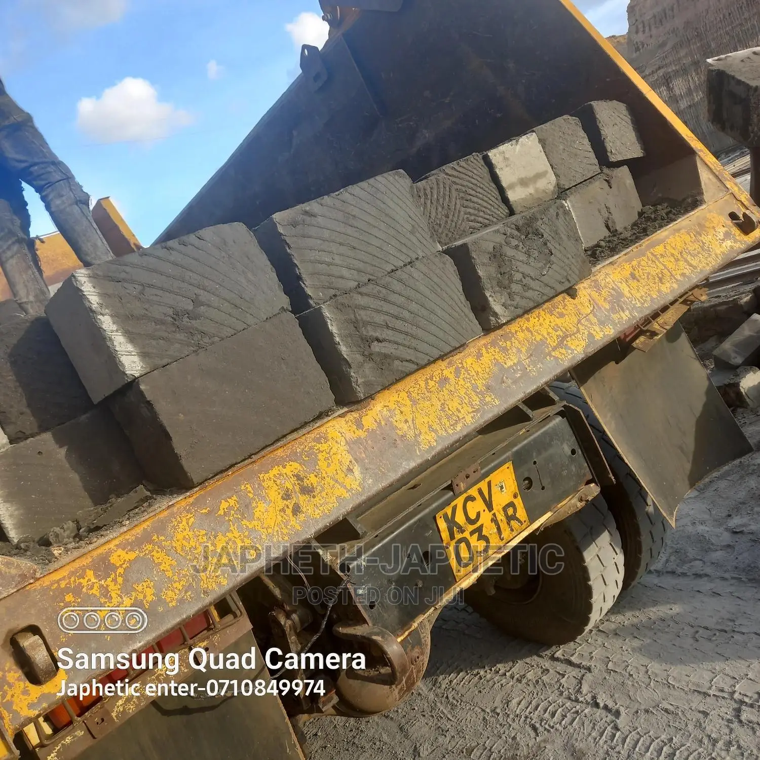 Machine Cut Mawe,Stones'