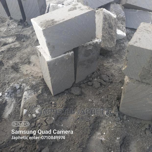 Ndarugo, Machine Cut Mawe/Stones - thumbnail 2