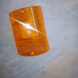 Corner Lens Mitsubishi Canter 4D31