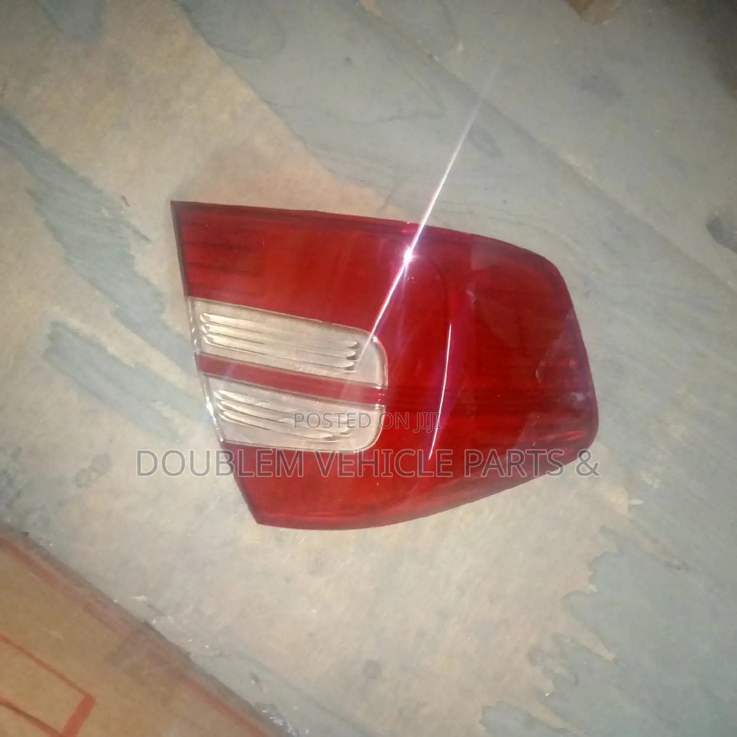 Tail Lens Corona Premio2006/240