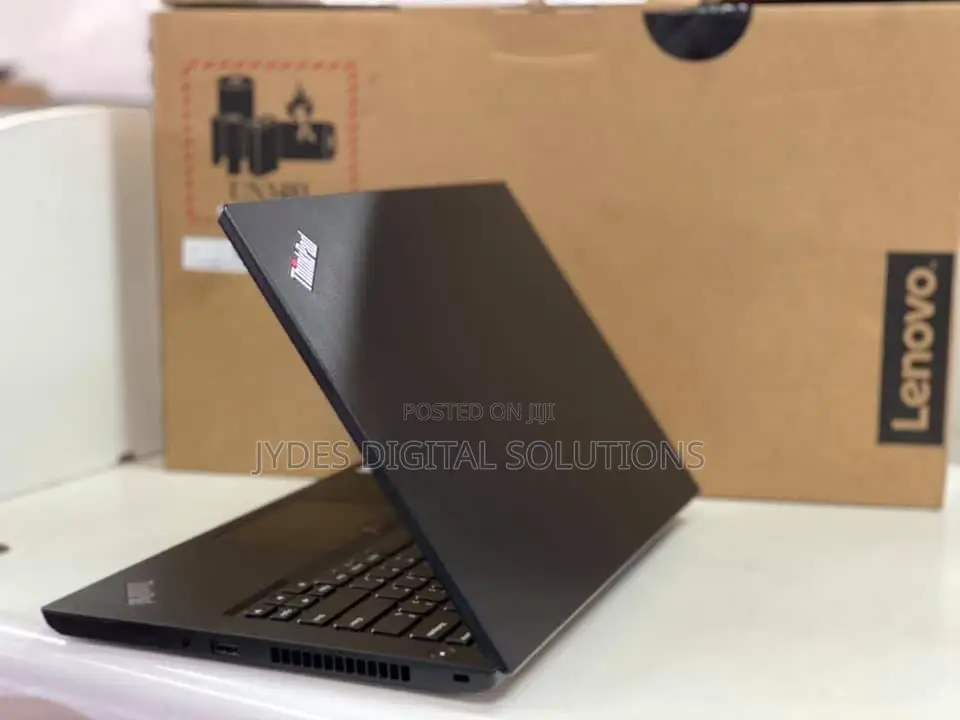 Laptop Lenovo ThinkPad X240 4GB Intel Core I5 HDD 500GB