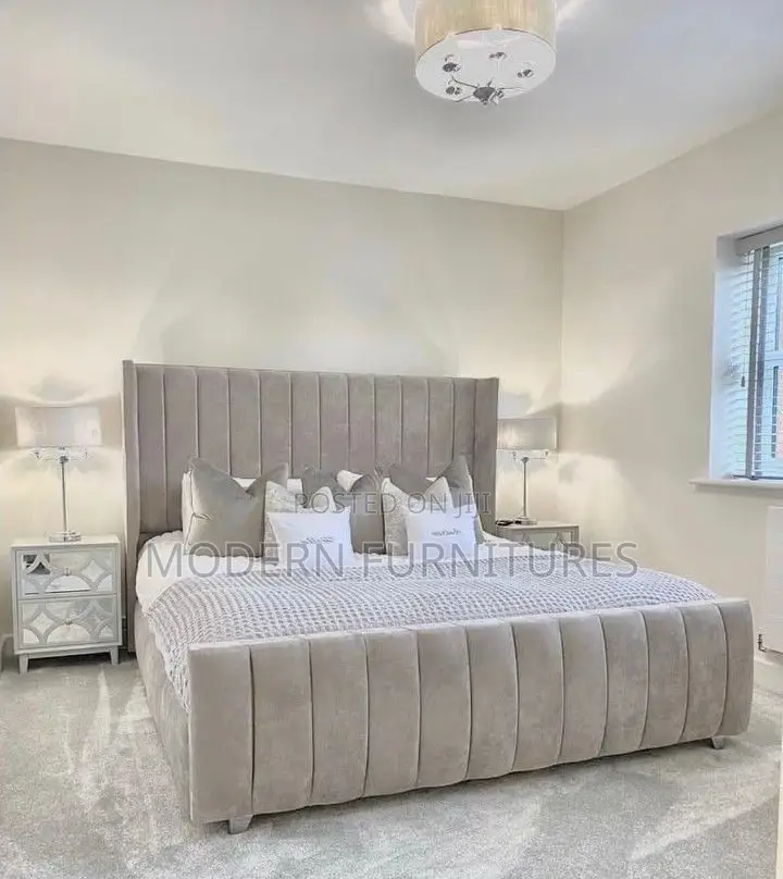 6/6 Modern Bed