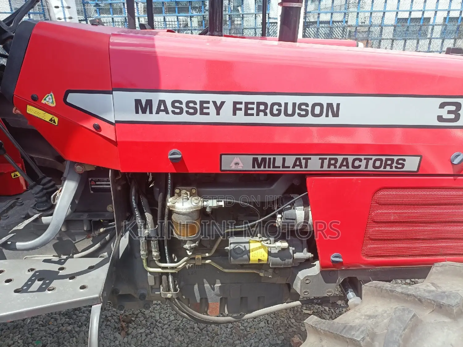 Massey Ferguson 385 4wheel