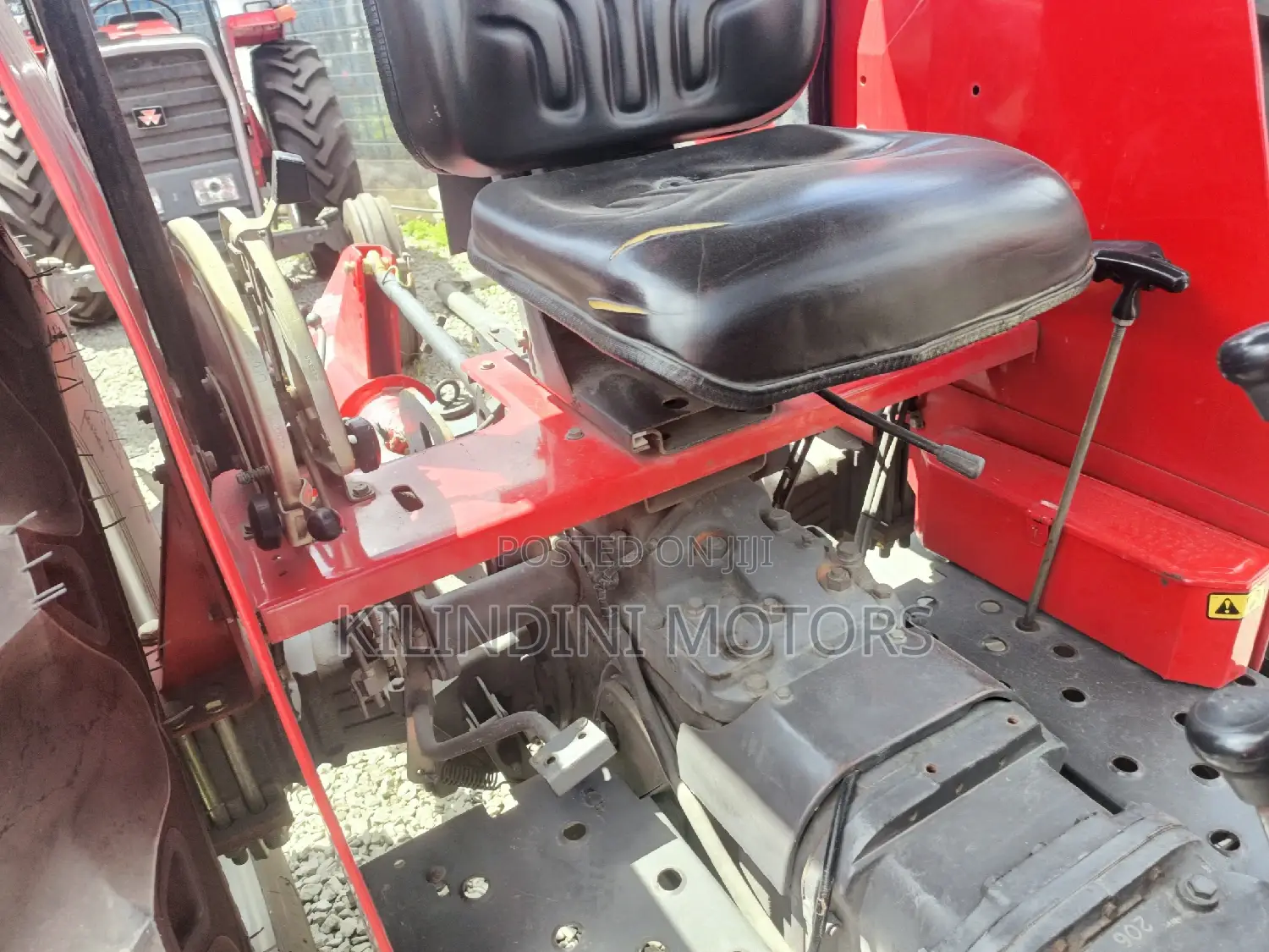Massey Ferguson 385 4wheel