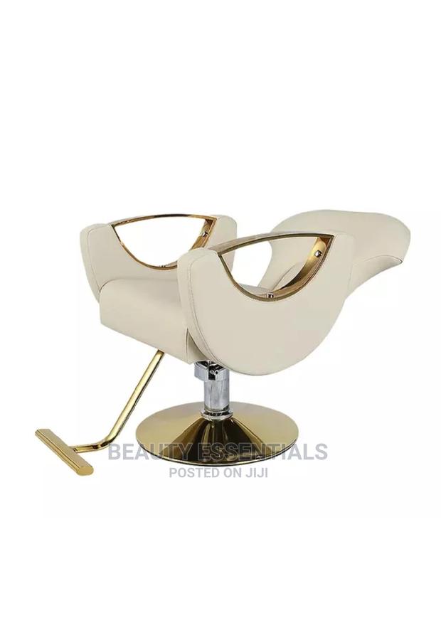 White Reclinning Salon Styling Seat - main view