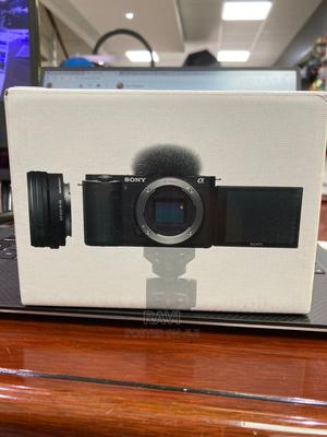 Sony Zv-E10 Vlogging Camera - main view