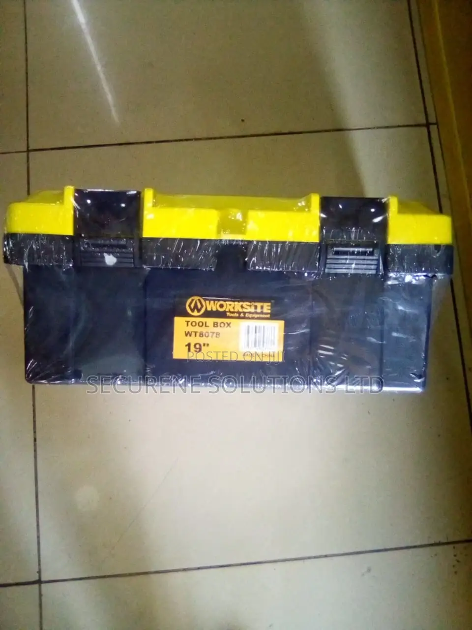19" Tool Box Plastic Empty With Tray