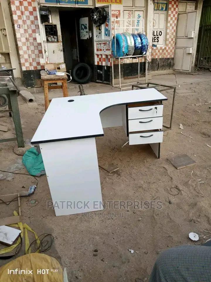 Executive Office Lshaped Desk 4 by 4 Fitts