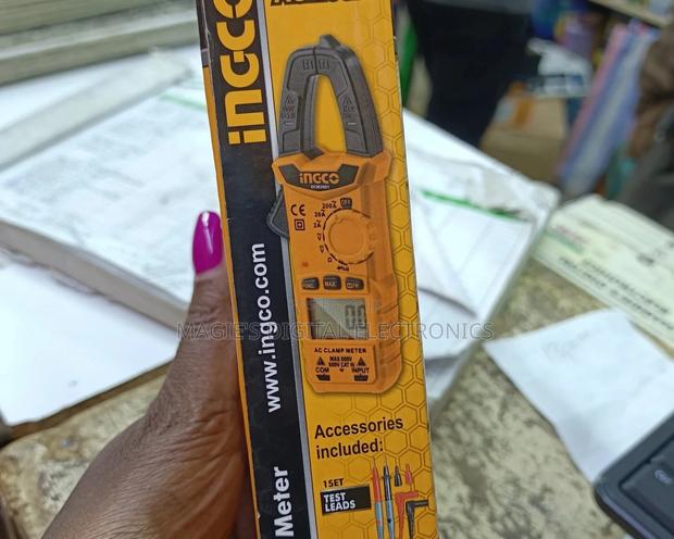 Digital Clamp Meter - thumbnail 3