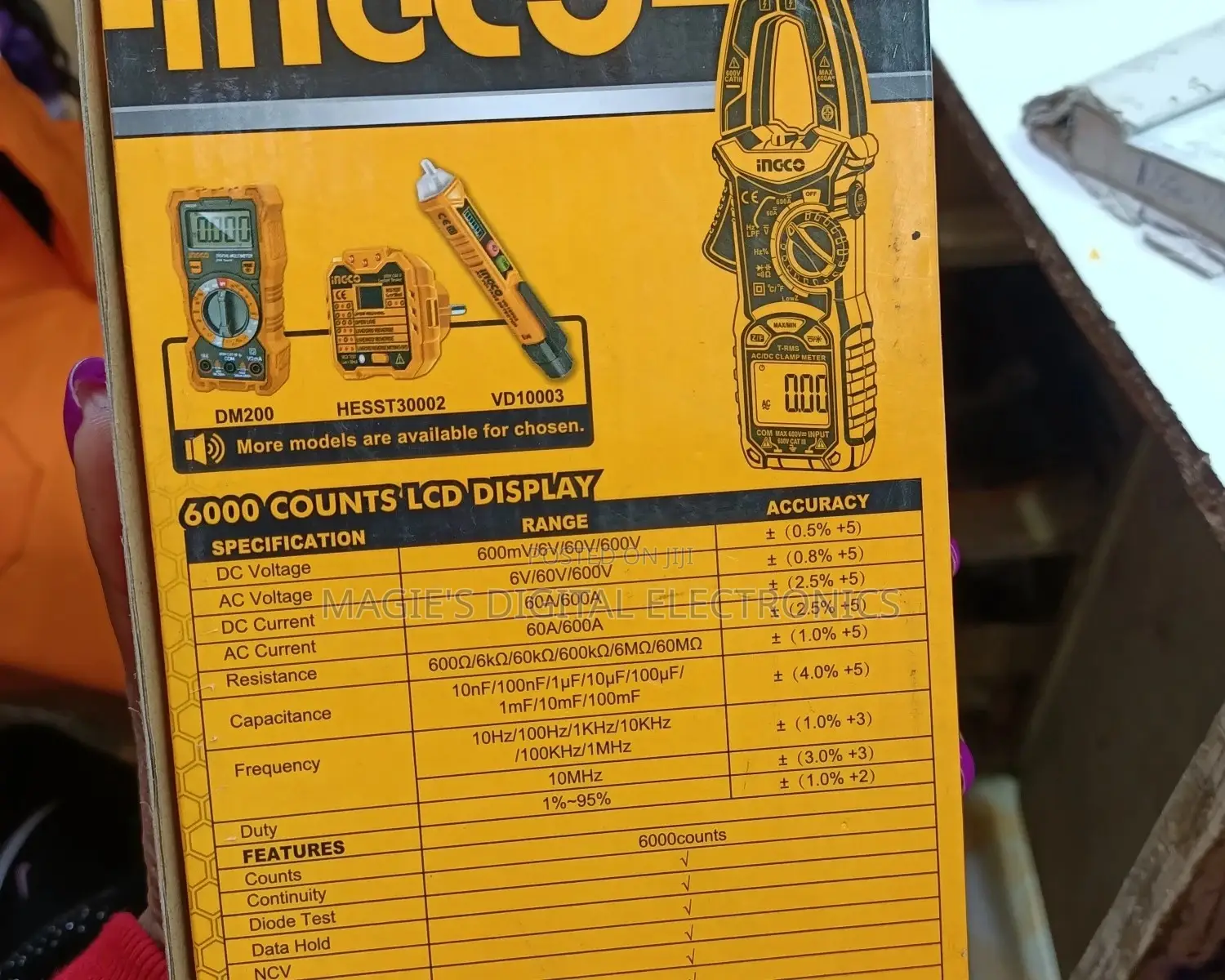 Digital Clamp Meter 600A