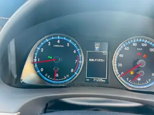 Mercedes-Benz C200 2016 Silver