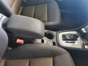 Audi Q3 2016 Brown
