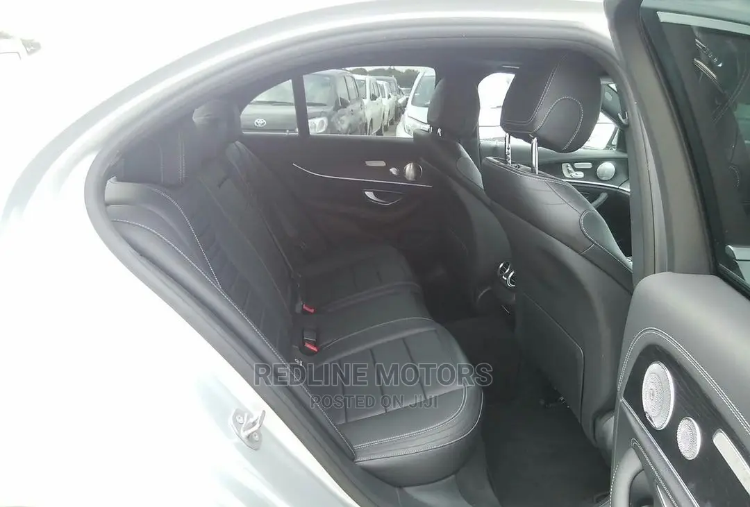 Mercedes-Benz E200 2016 Silver
