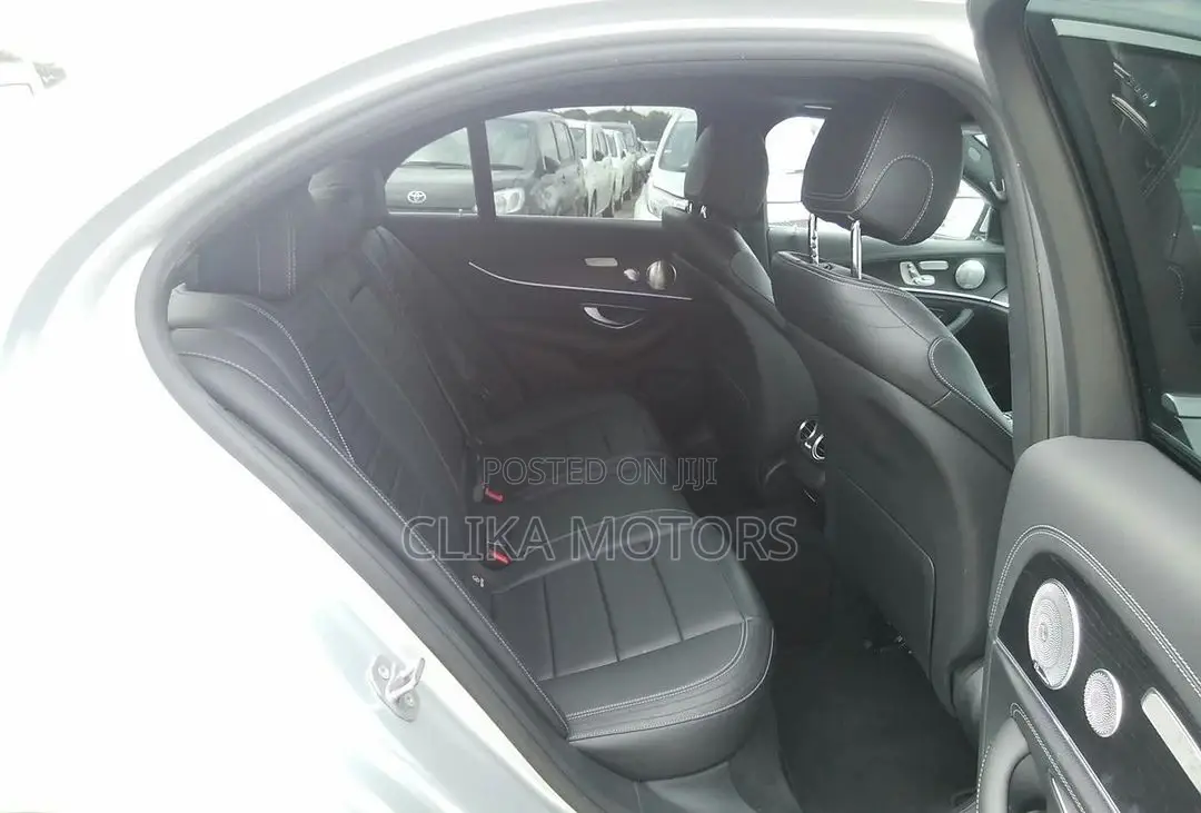 Mercedes-Benz E200 2016 Silver