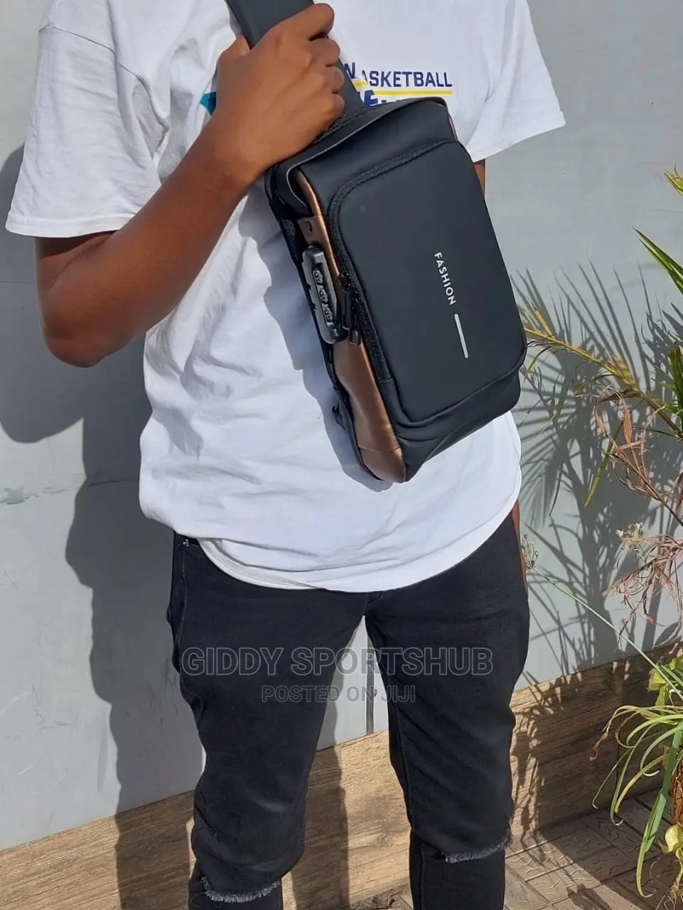 Anti-Theft USB Shoulder/Crossbody Travel Bag
