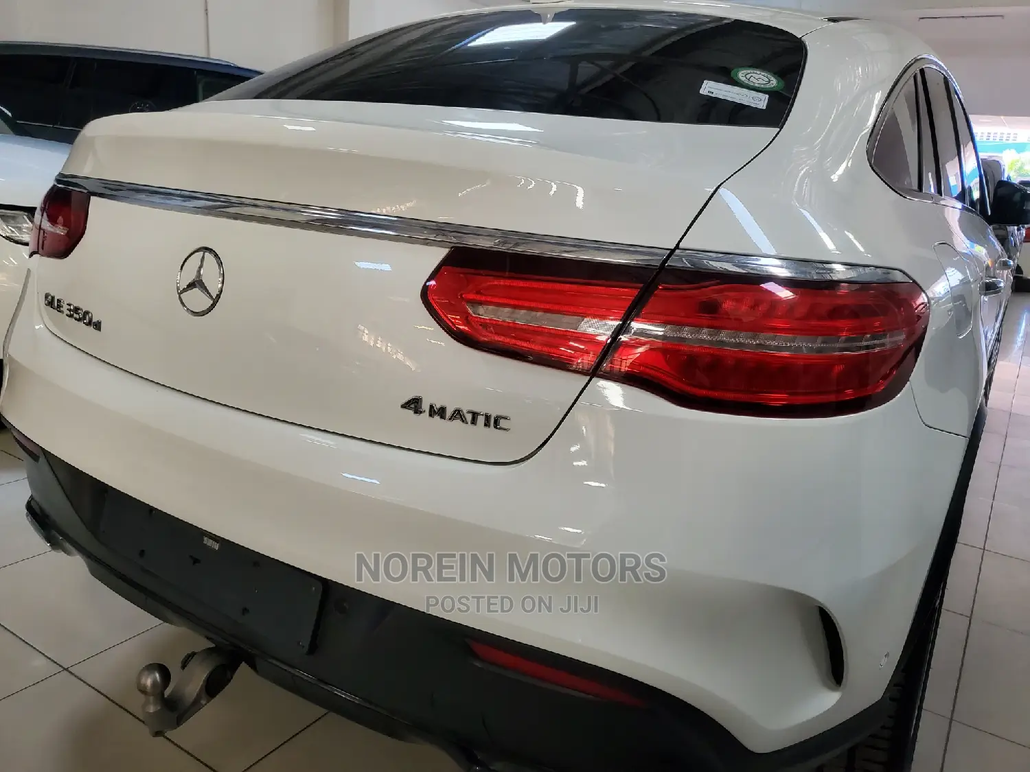 Mercedes-Benz GLE-Class 2017 Off White