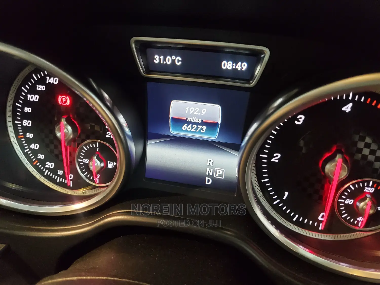 Mercedes-Benz GLE-Class 2017 Off White