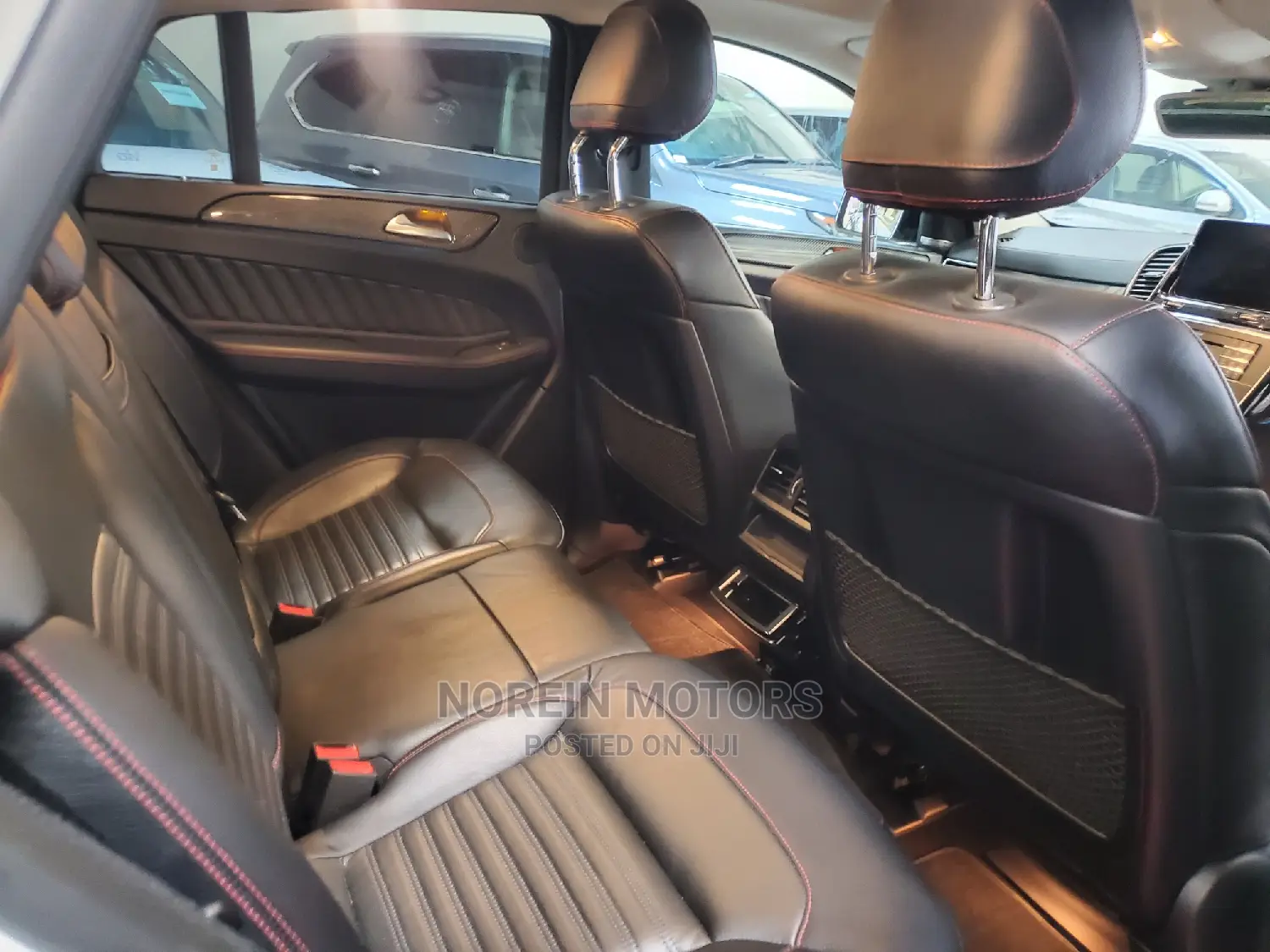 Mercedes-Benz GLE-Class 2017 Off White