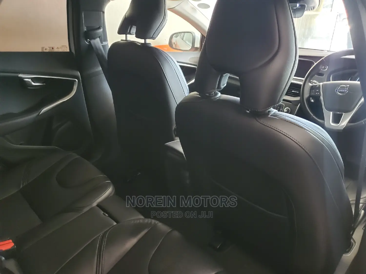 Volvo V40 2015 Off White