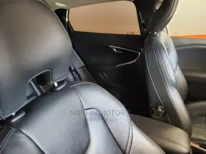 Volvo V40 2015 Off White