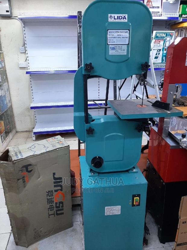 Woood Cutting Badsaw - main view