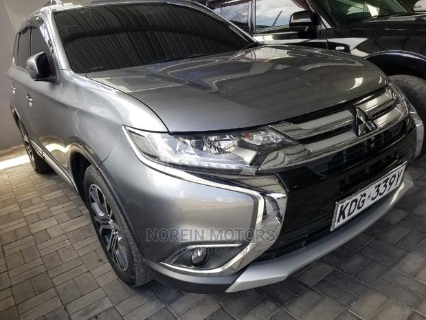 Mitsubishi Outlander 2015 Silver