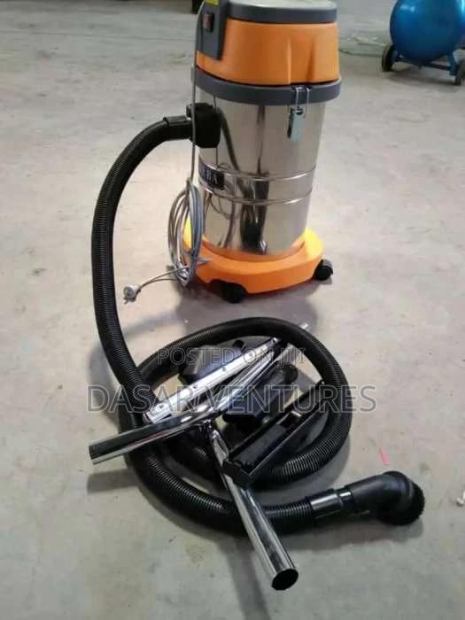 Vacuum Cleaner 100l